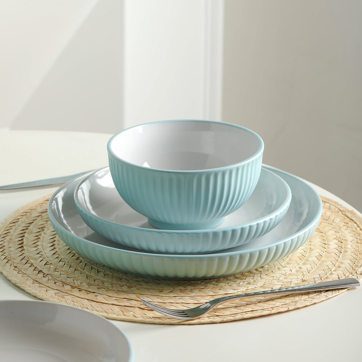 Christian Siriano Lustra Stoneware Dinnerware Set