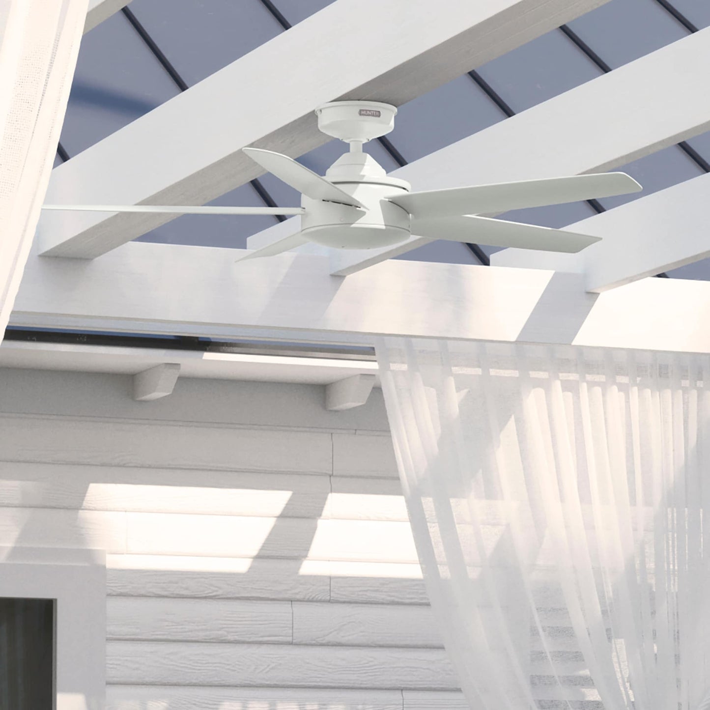 Hunter 52 Shorebreak WeatherMax Indoor / Outdoor Ceiling Fan w/ Wall Control - Extreme Weather, Salt & Corrosion-Resistant