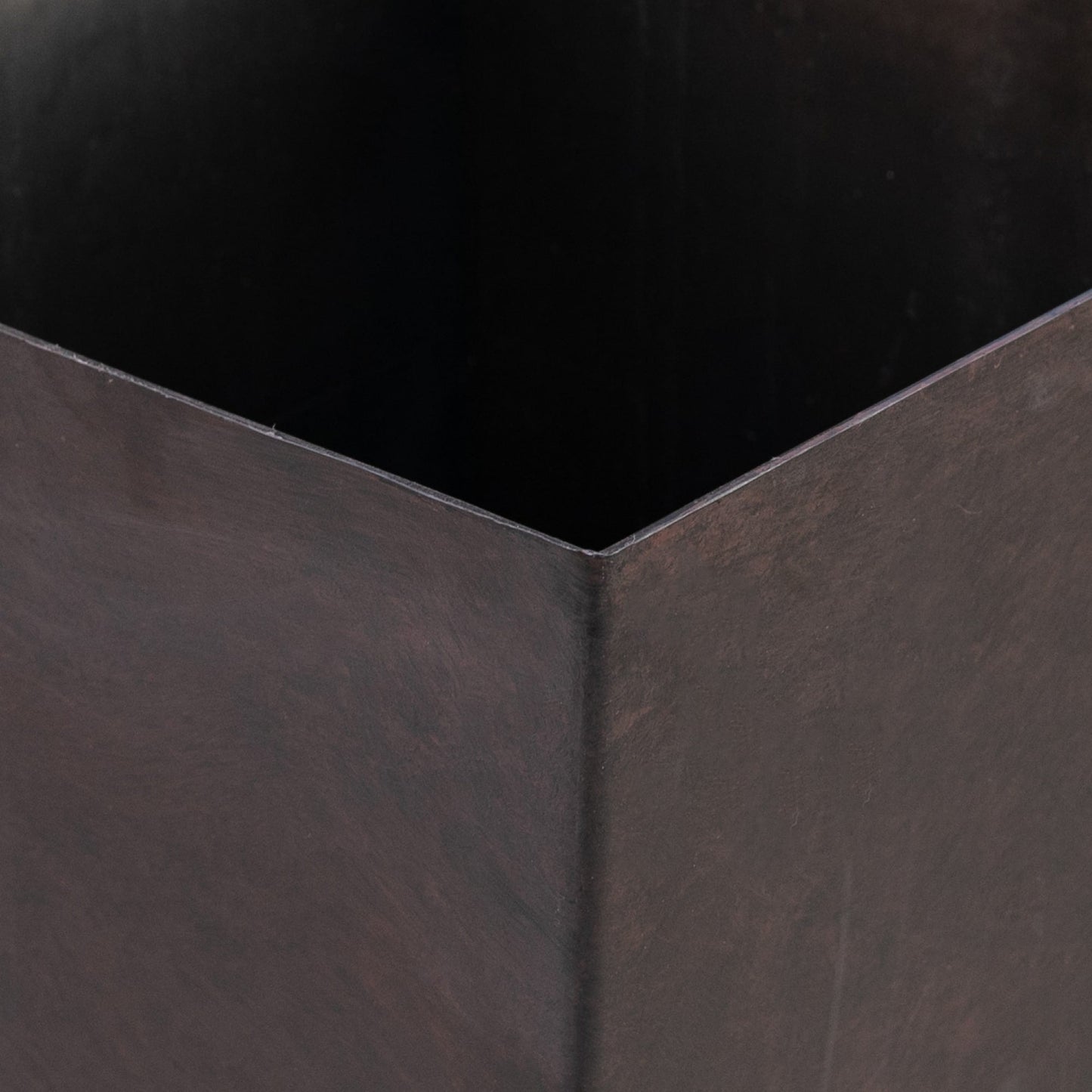 Outsunny 28 Tall Plastic Flower Pot, Set of 3, Large Outdoor & Indoor Plastic Garden Planters, for Entryway, Patio, Yard